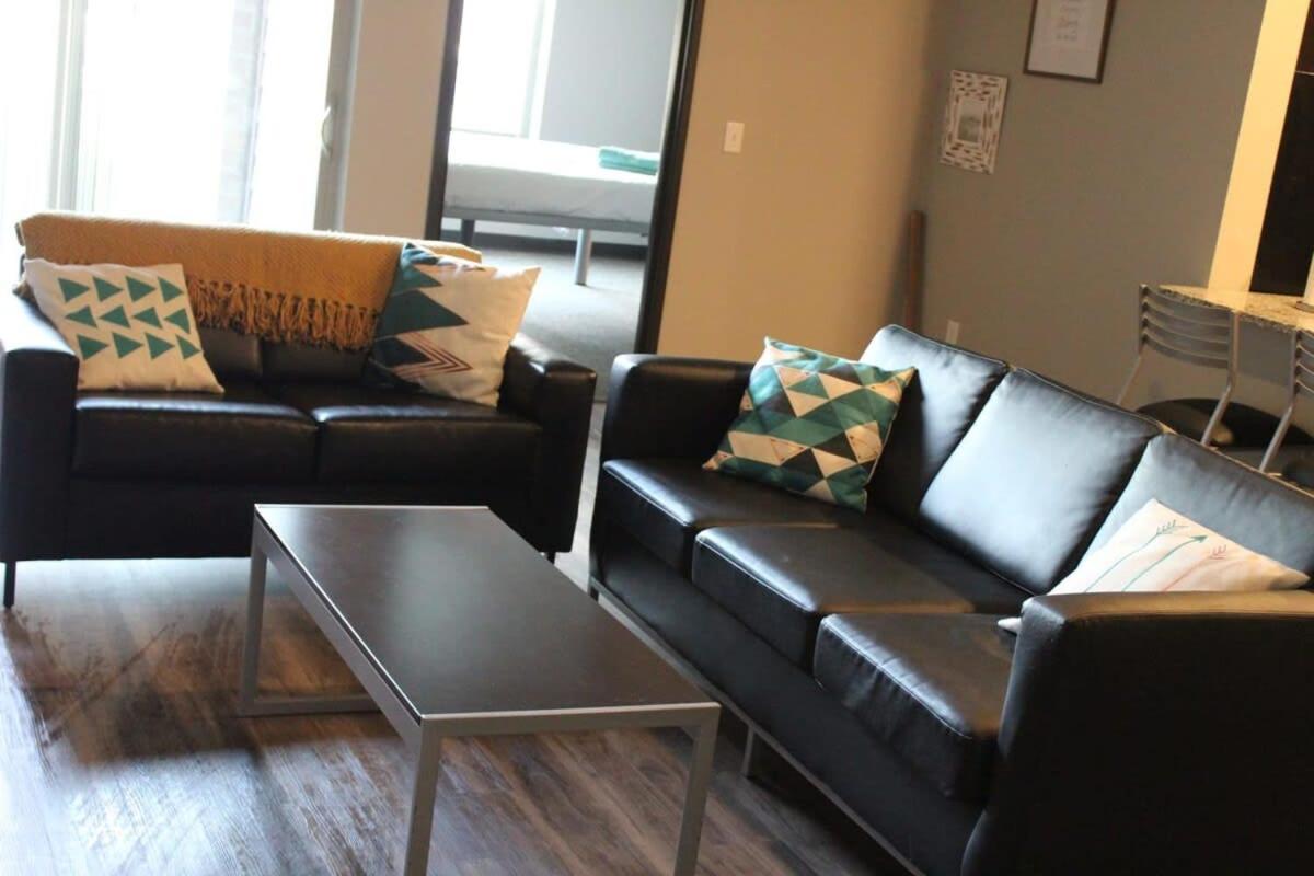Spacious 2Br Suite Plus Patio Near Iowa State Ames Ngoại thất bức ảnh